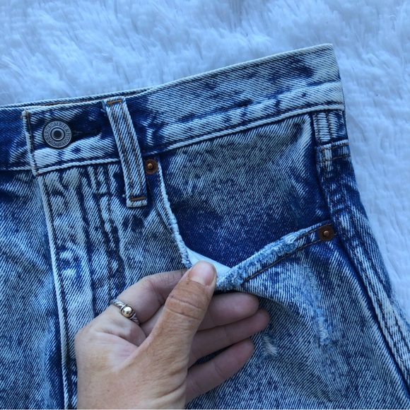 ABERCROMBIE & FITCH • Acid Stone Wash Natural Rise Denim Skirt Raw Hem Size 25 - Picture 14 of 16